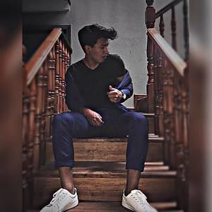 Meet your Posher, Edwin